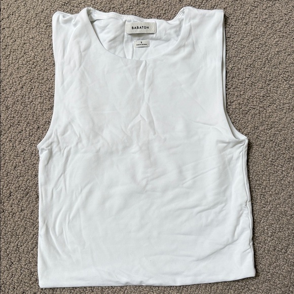 Aritzia contour Set of Black + White Sleeveless Tank Tops - Picture 6 of 9